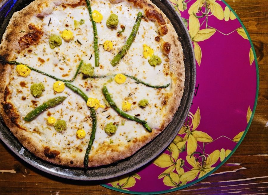 La pizza del mese di aprile celebra la bella stagione